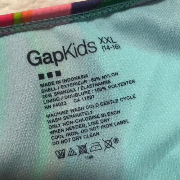 Gap kids one piece swimsuit - Picture 3 of 3